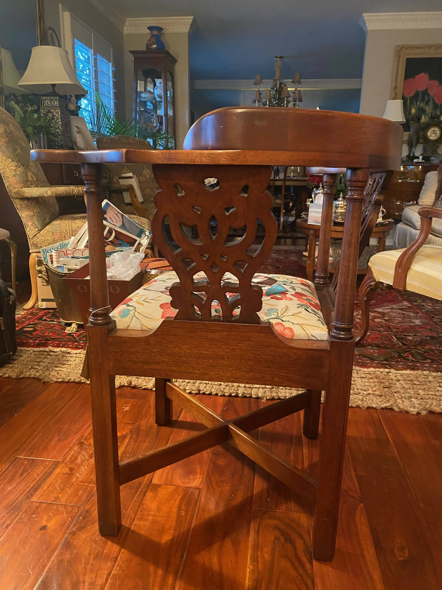 Mahogany Corner Chair - Vintage