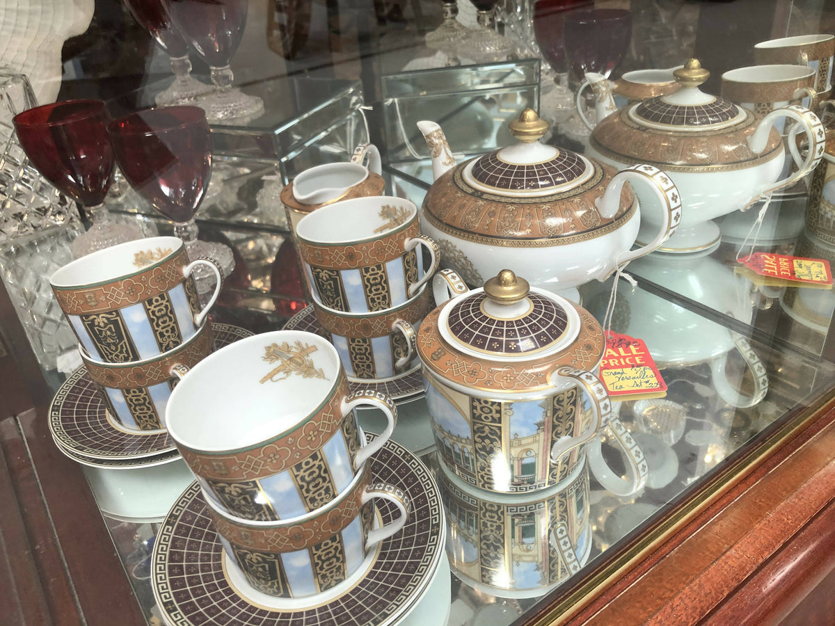 13 piece Grand Versailles tea set