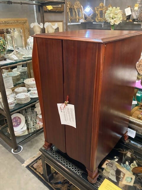 MAHOGANY RECORD CABINET MANUFACTURED BY POOLEY IN PHILADELPHIA, PA