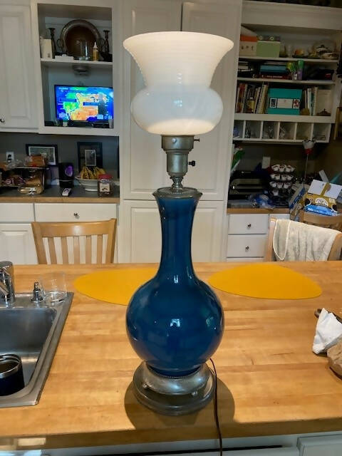 VINTAGE BLUE PORCELAIN LAMP